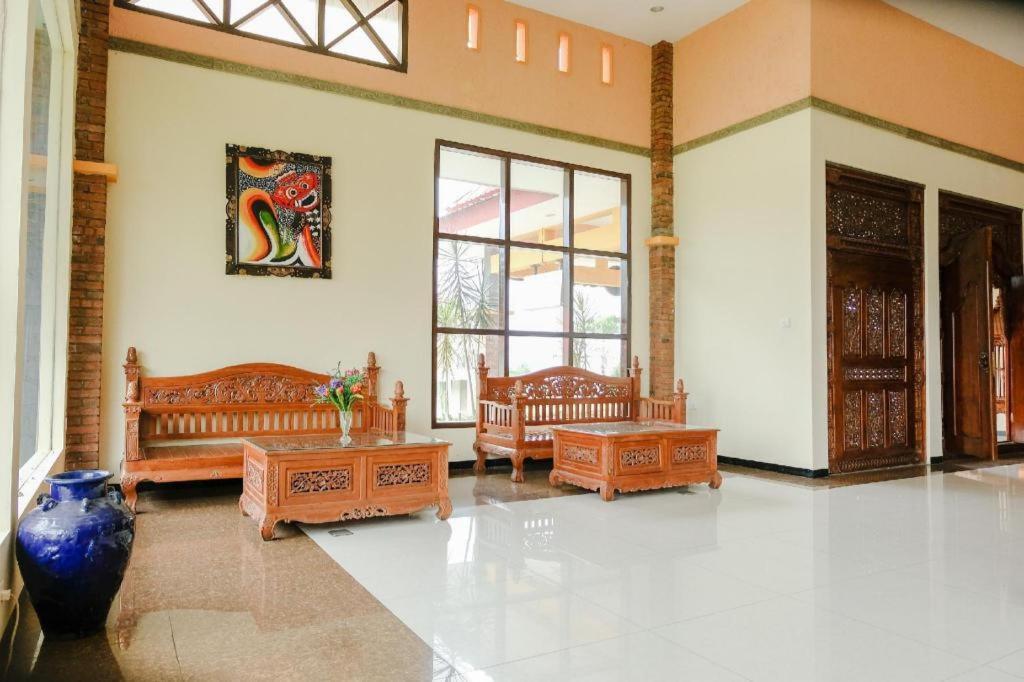 Capital O 892 Grand Pujon View Hotel And Resort Batu  Eksteriør bilde