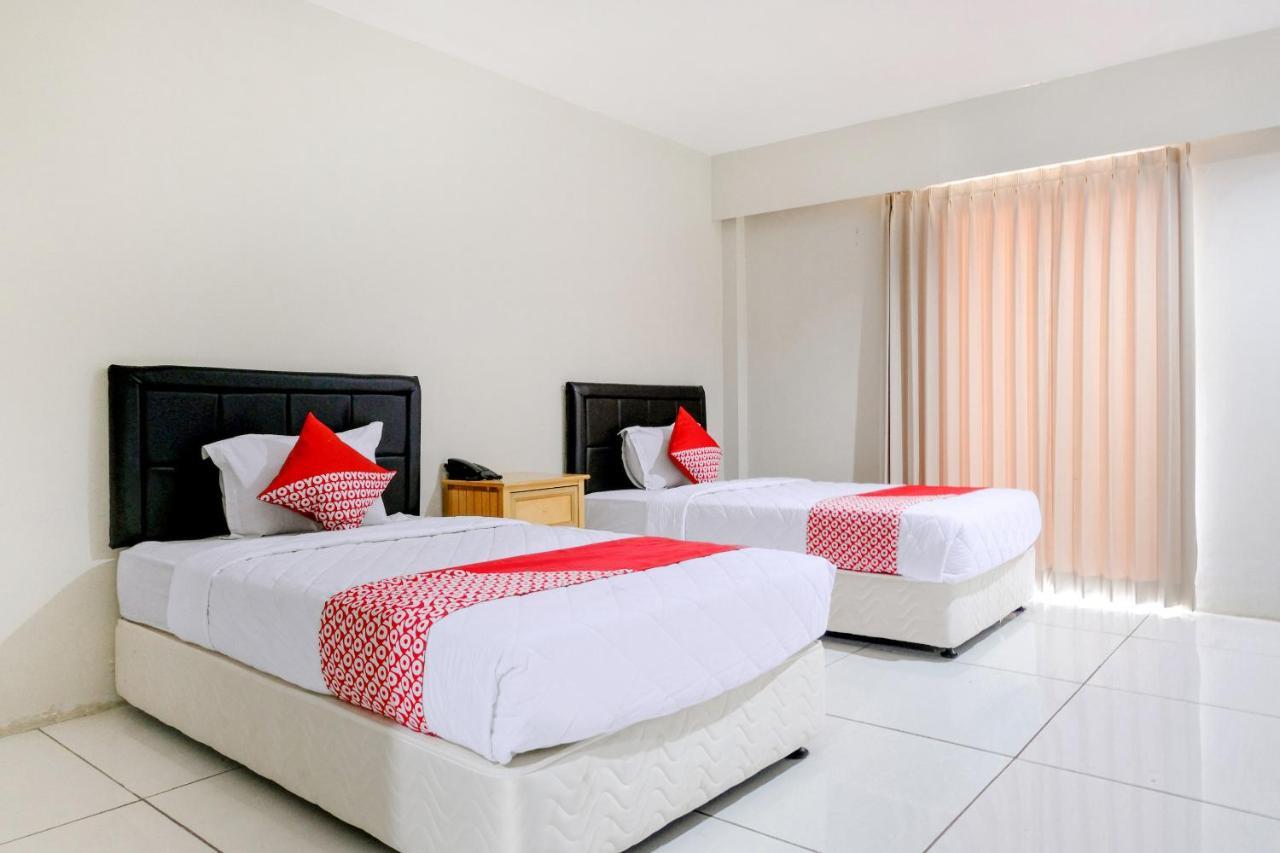 Capital O 892 Grand Pujon View Hotel And Resort Batu  Eksteriør bilde
